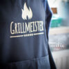 Plotterdatei Grillmeister auf Schürze geplottet Plotterdatei Kochen Sterneküche Sterneköchin Chefkochh Grillmeister